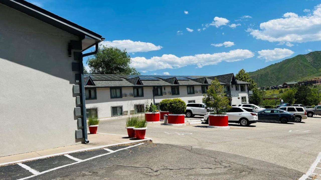 Adventure Inn - غلينوود سبرينغز المظهر الخارجي الصورة